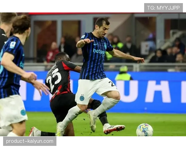 深度复盘：剖析国米夺冠赛季的战术进化，从352到3421的灵活切换